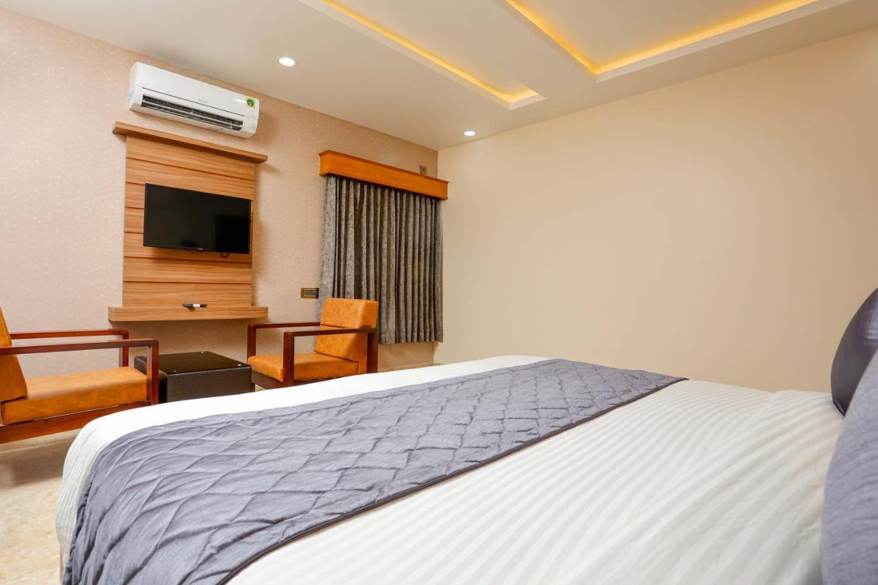 Hotel Taika Rāmeswaram Dış mekan fotoğraf
